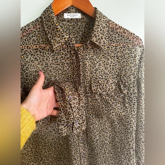 Equipment Leopard Print Blouse - Picture 6 of 8